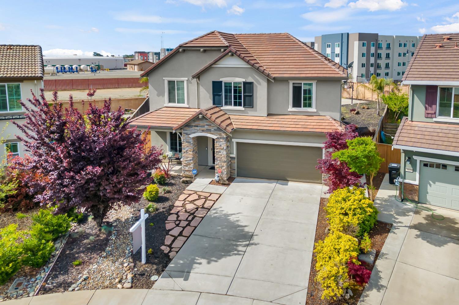 7521 CHAPPELLE Way