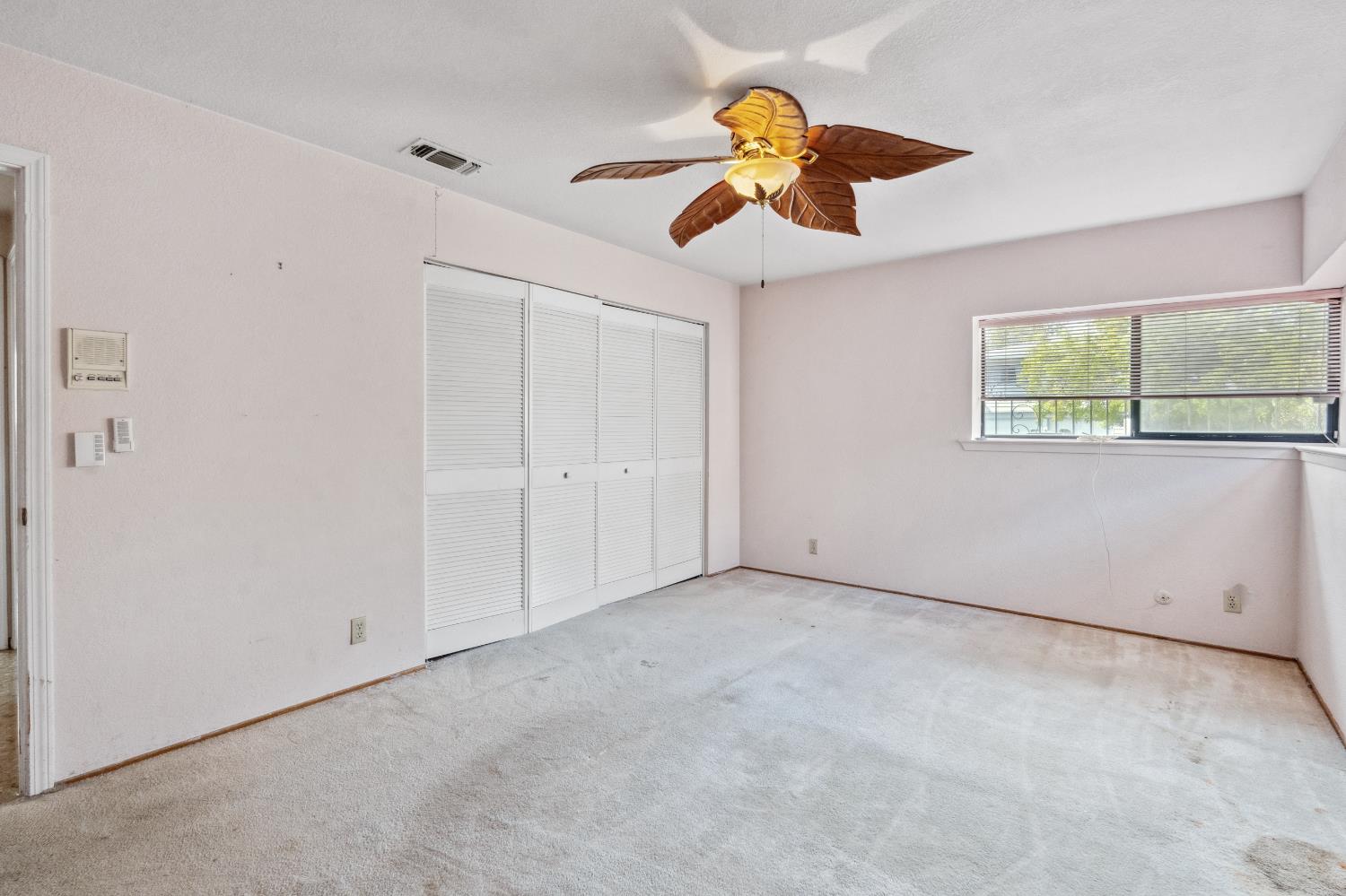 8518 Rolling Green Way