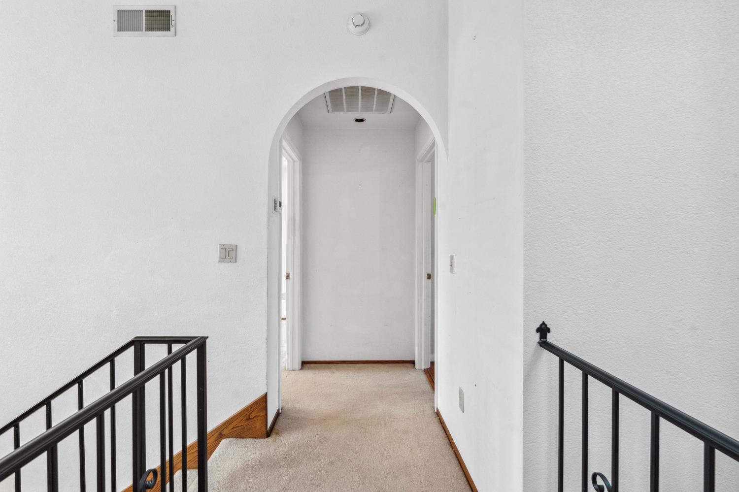 8518 Rolling Green Way