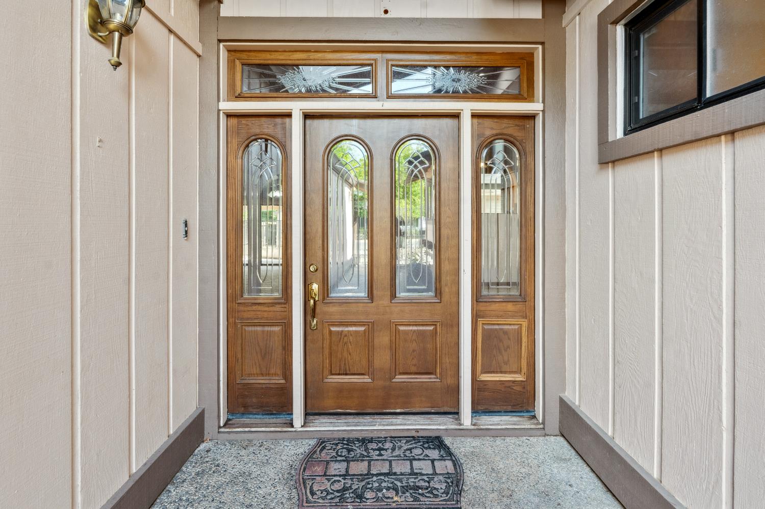 8518 Rolling Green Way