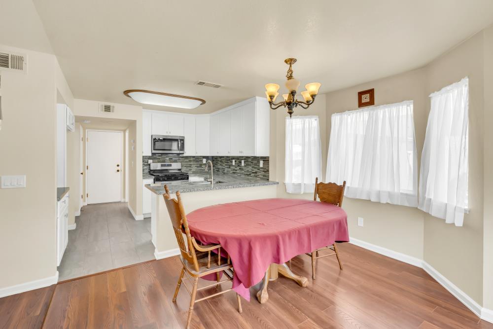 9004 Beryl Creek Way