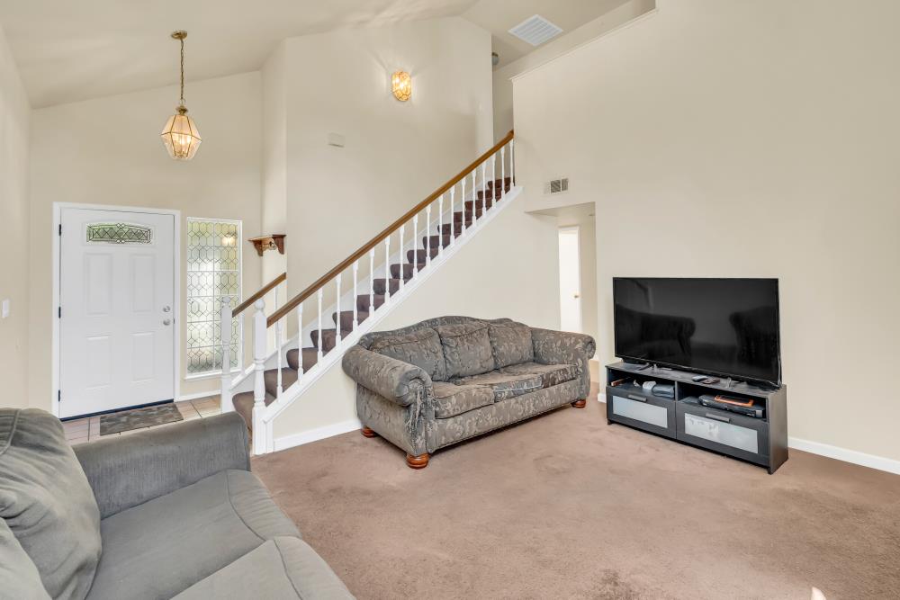 9004 Beryl Creek Way