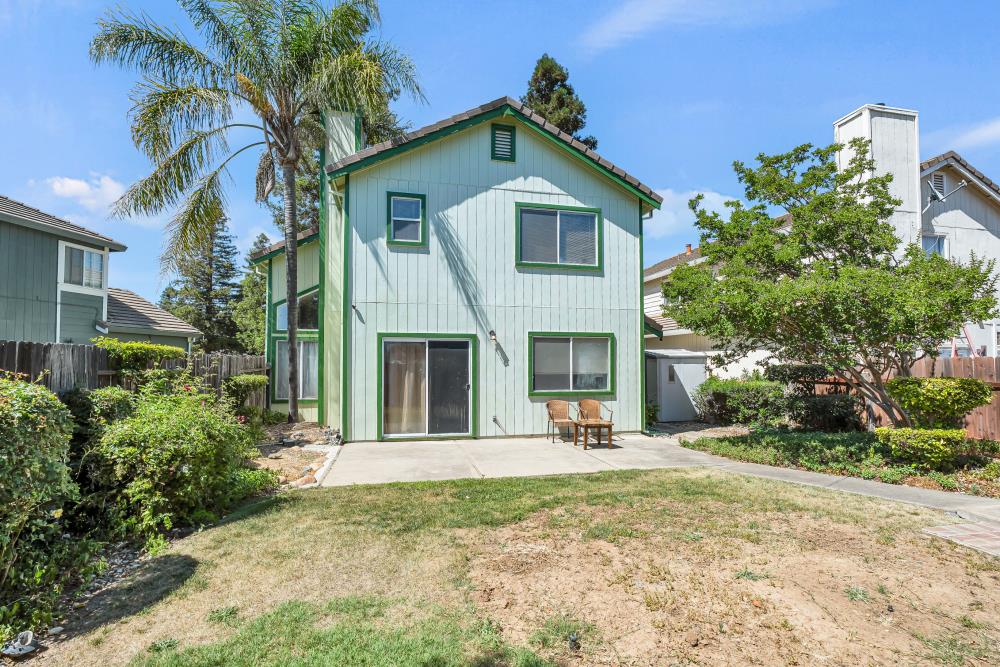 9004 Beryl Creek Way