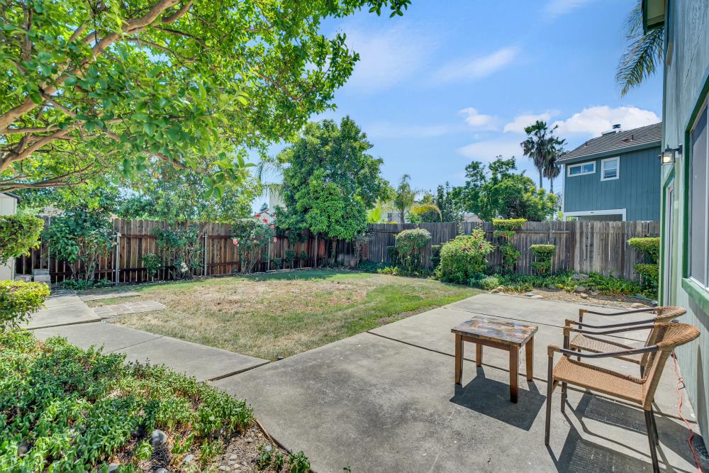 9004 Beryl Creek Way