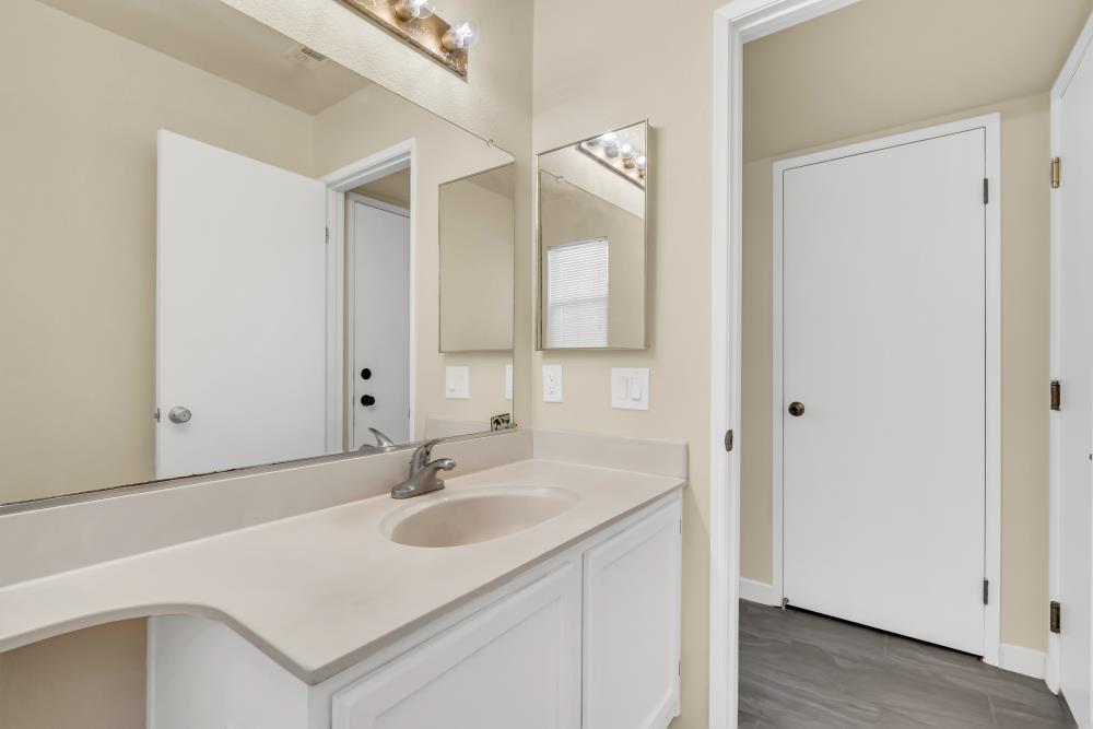 9004 Beryl Creek Way