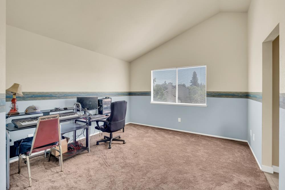 9004 Beryl Creek Way