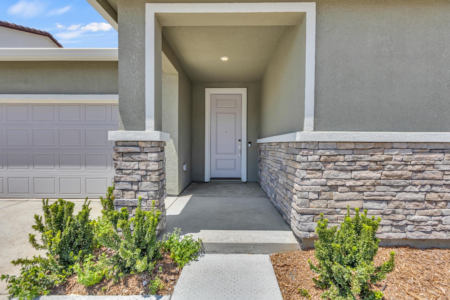 9901 JEFF HANDY Drive