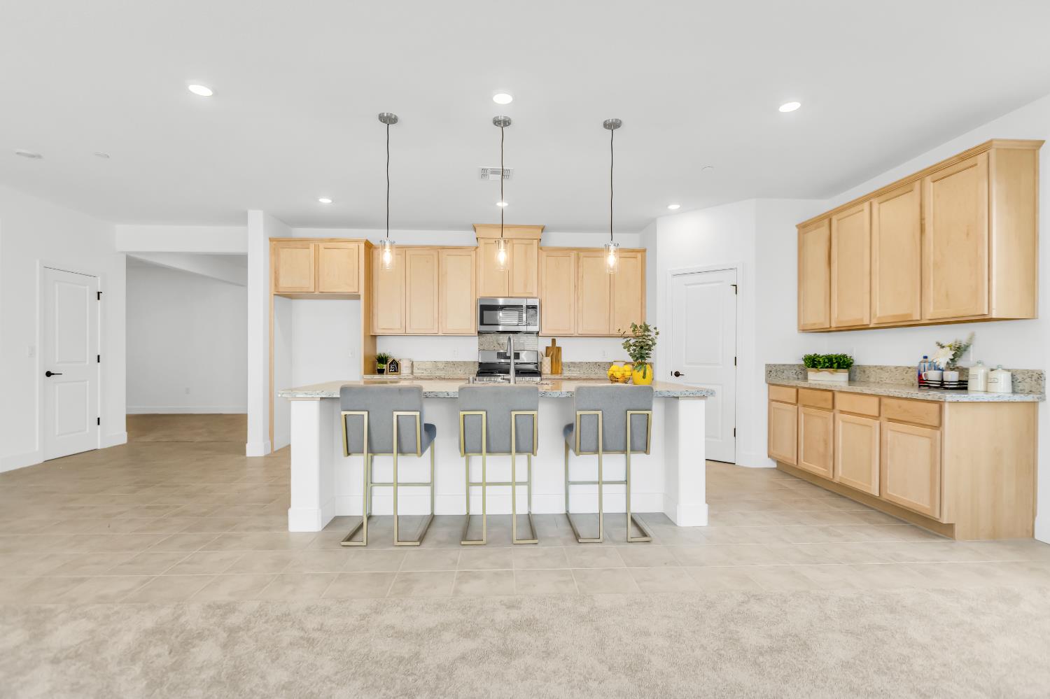 9901 JEFF HANDY Drive