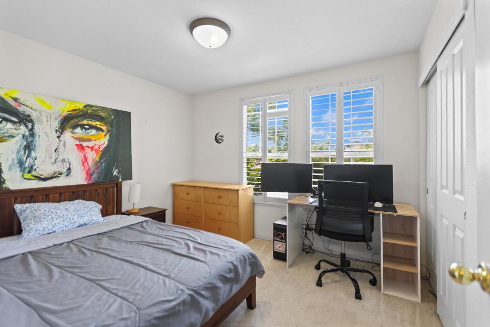 9635 FOREMAST Court