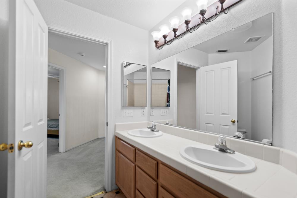 9635 FOREMAST Court