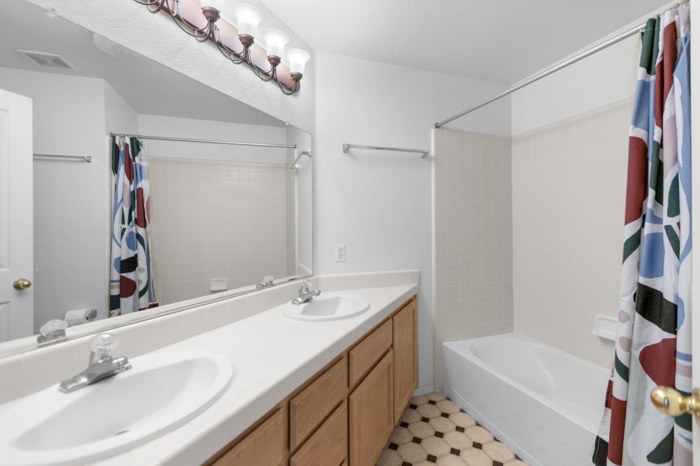 9635 FOREMAST Court