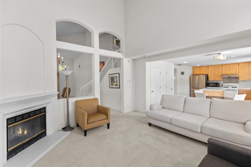 9635 FOREMAST Court