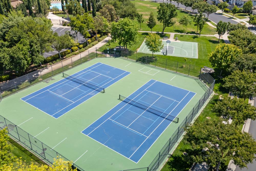 9635 FOREMAST Court