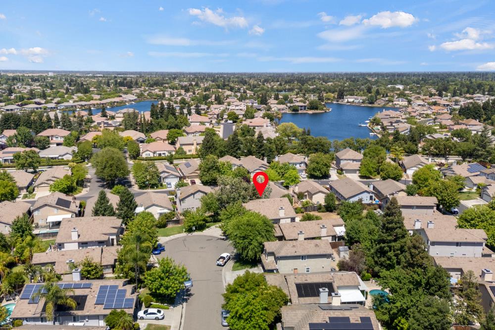 9635 FOREMAST Court