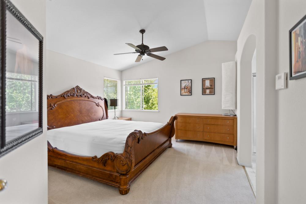 9635 FOREMAST Court