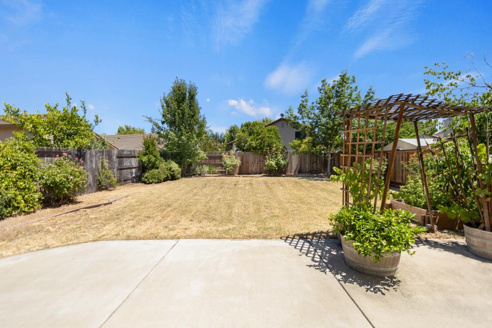 9635 FOREMAST Court