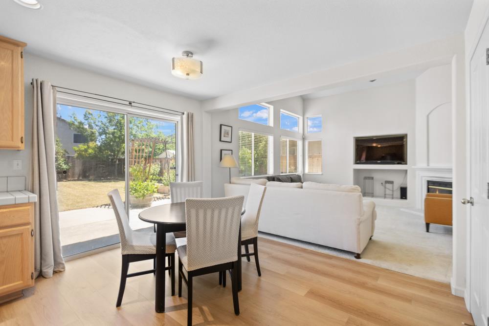 9635 FOREMAST Court