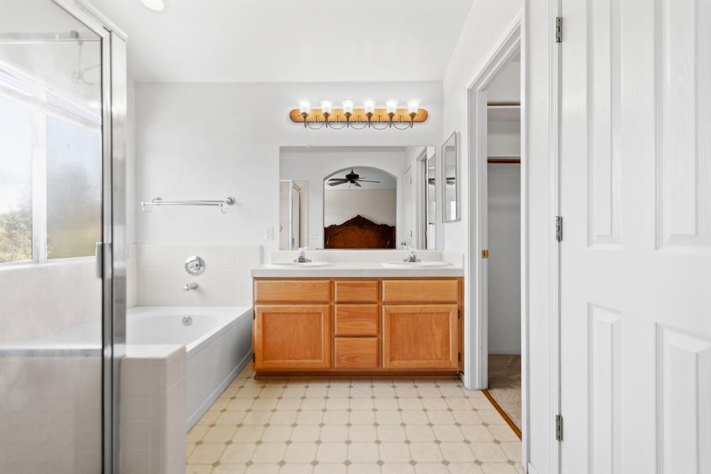 9635 FOREMAST Court
