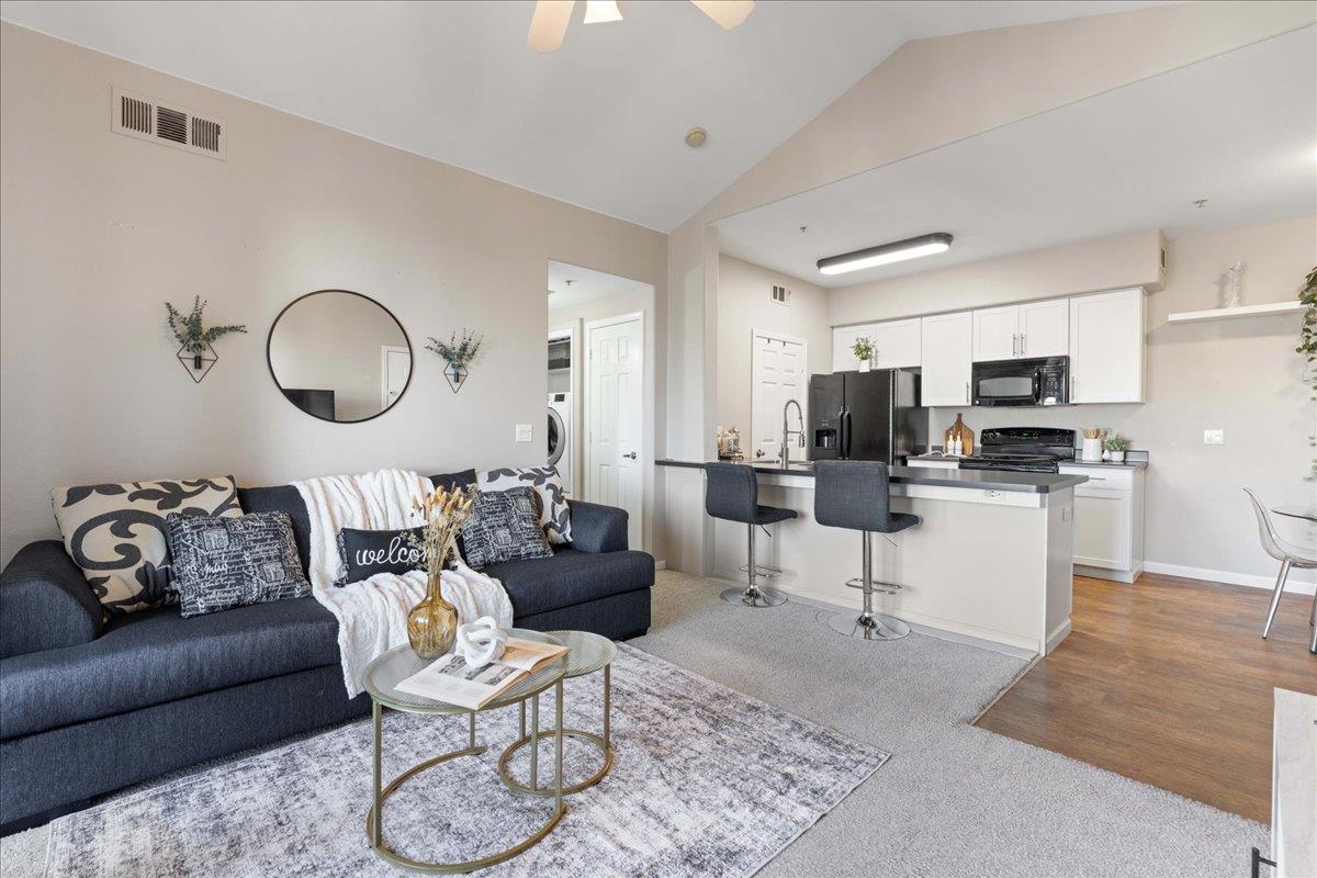 1181 Whitney Ranch Parkway 735