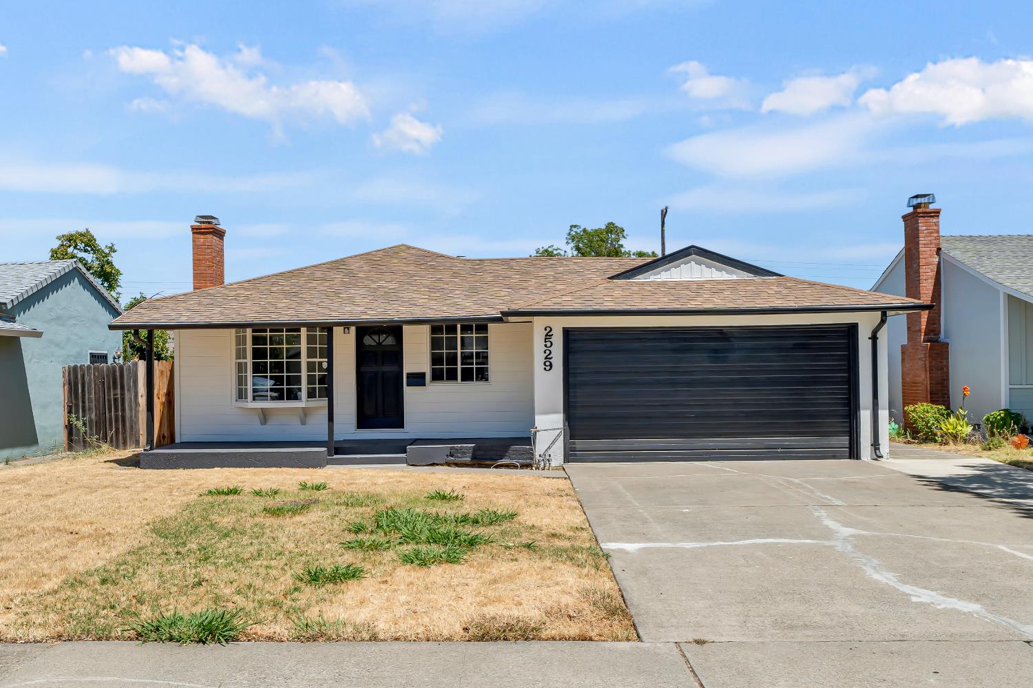 2529 Encinal Avenue