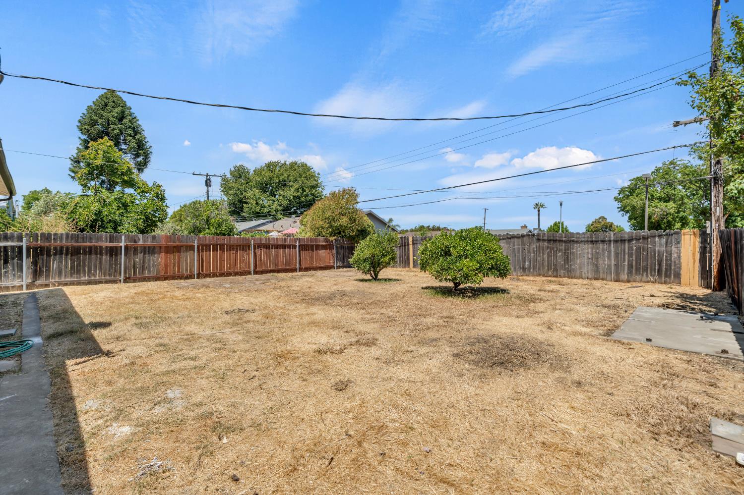 2529 Encinal Avenue