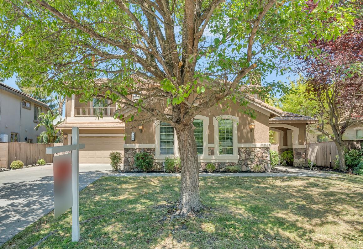 820 Wedge Wood Court