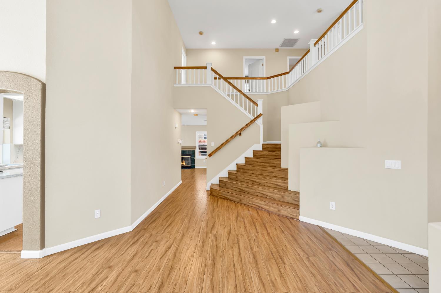 8280 Branchoak Court