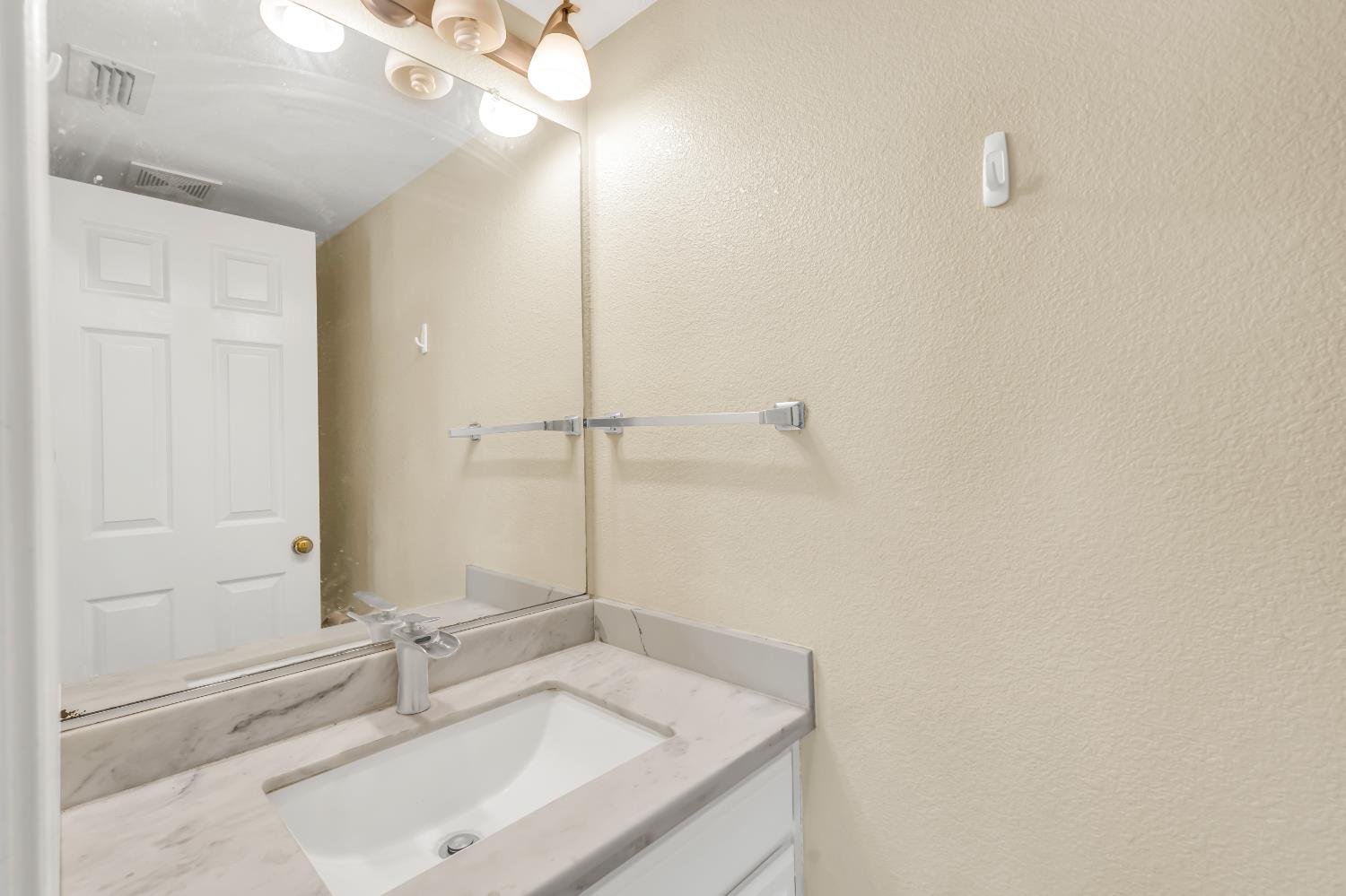 8280 Branchoak Court