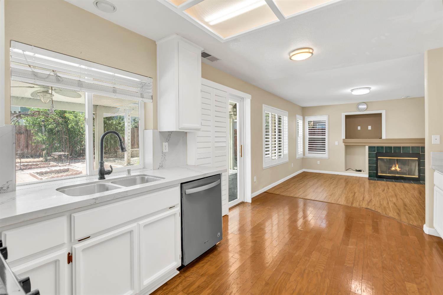 8280 Branchoak Court