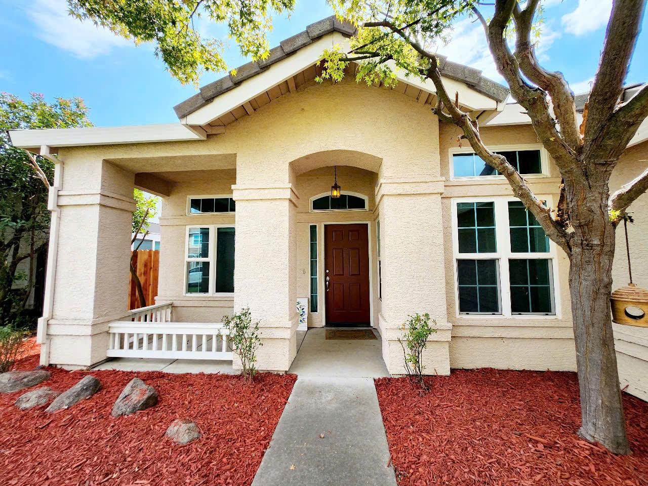 8874 Autumn Gold Court