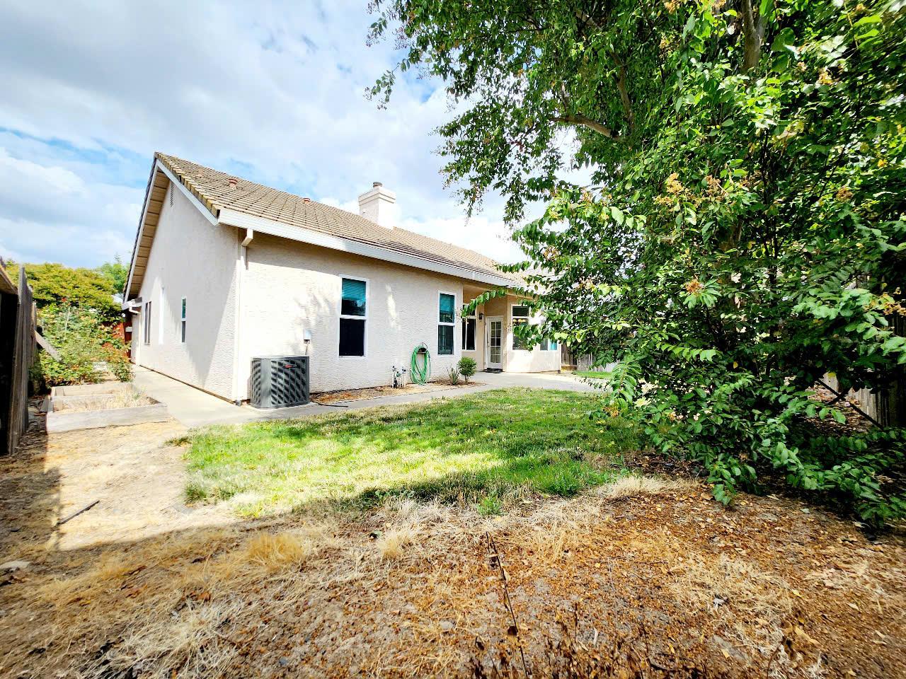 8874 Autumn Gold Court