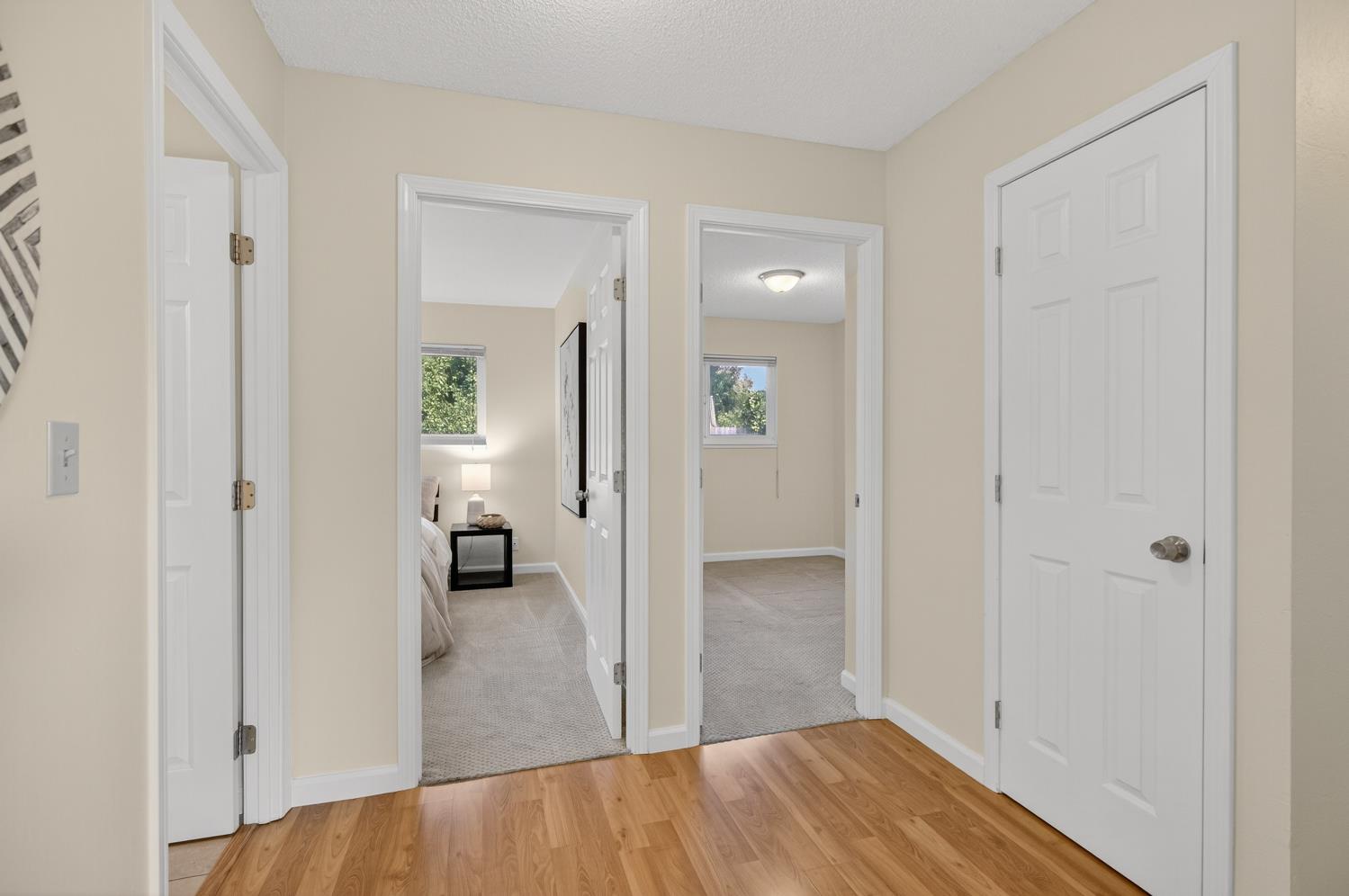 2803 GLEN ARVEN Way