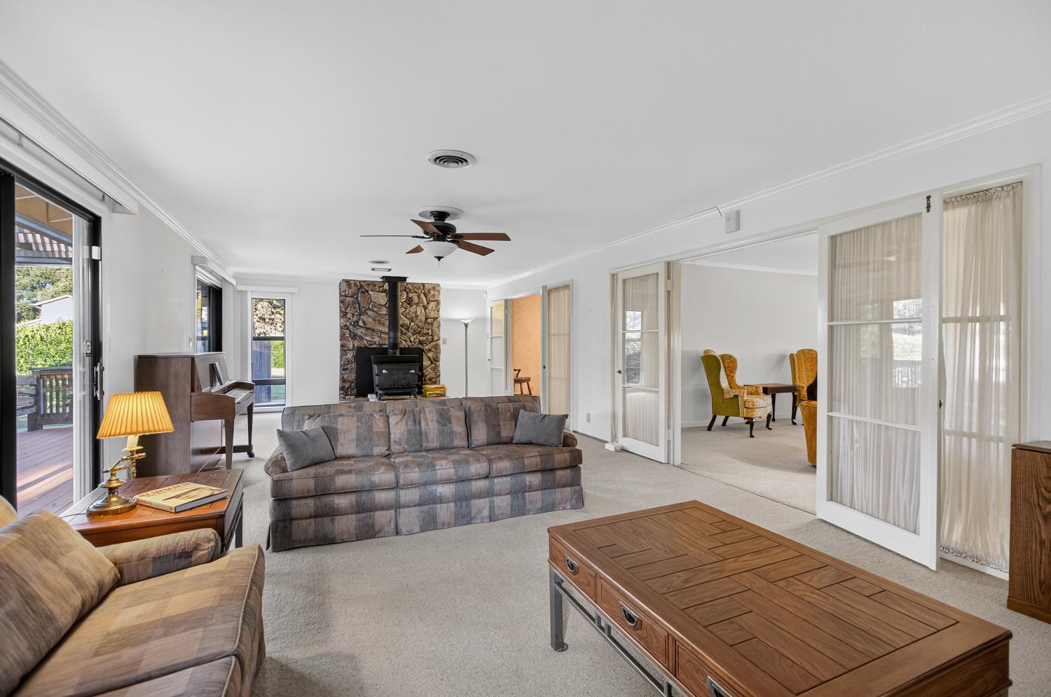 2205 DAVIS Road