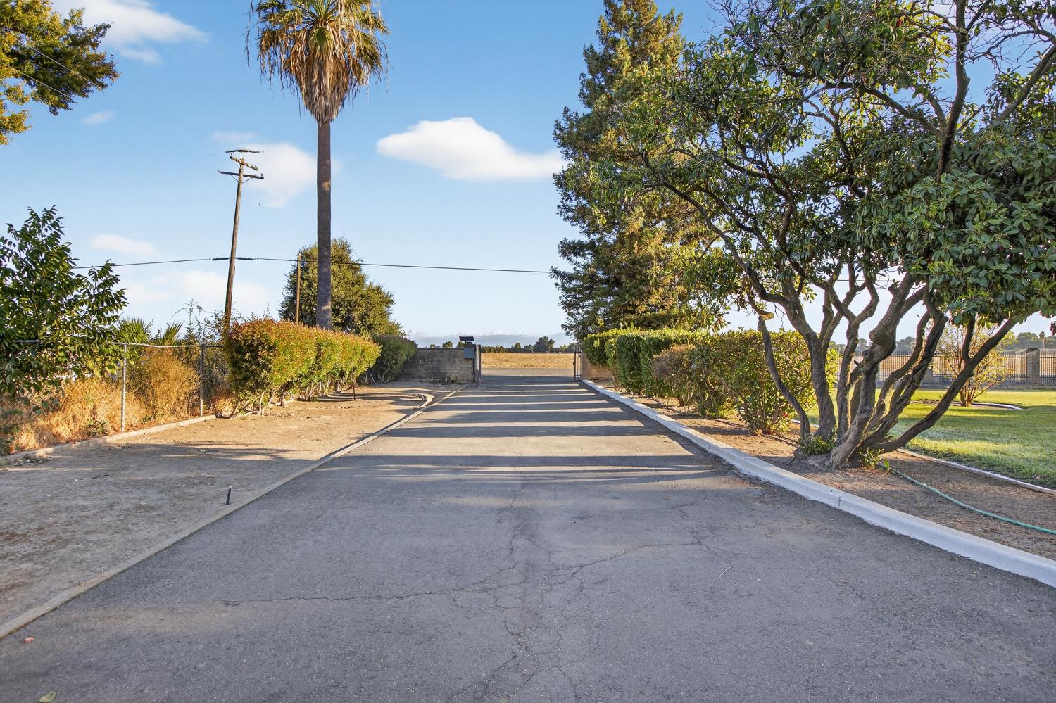 2205 DAVIS Road