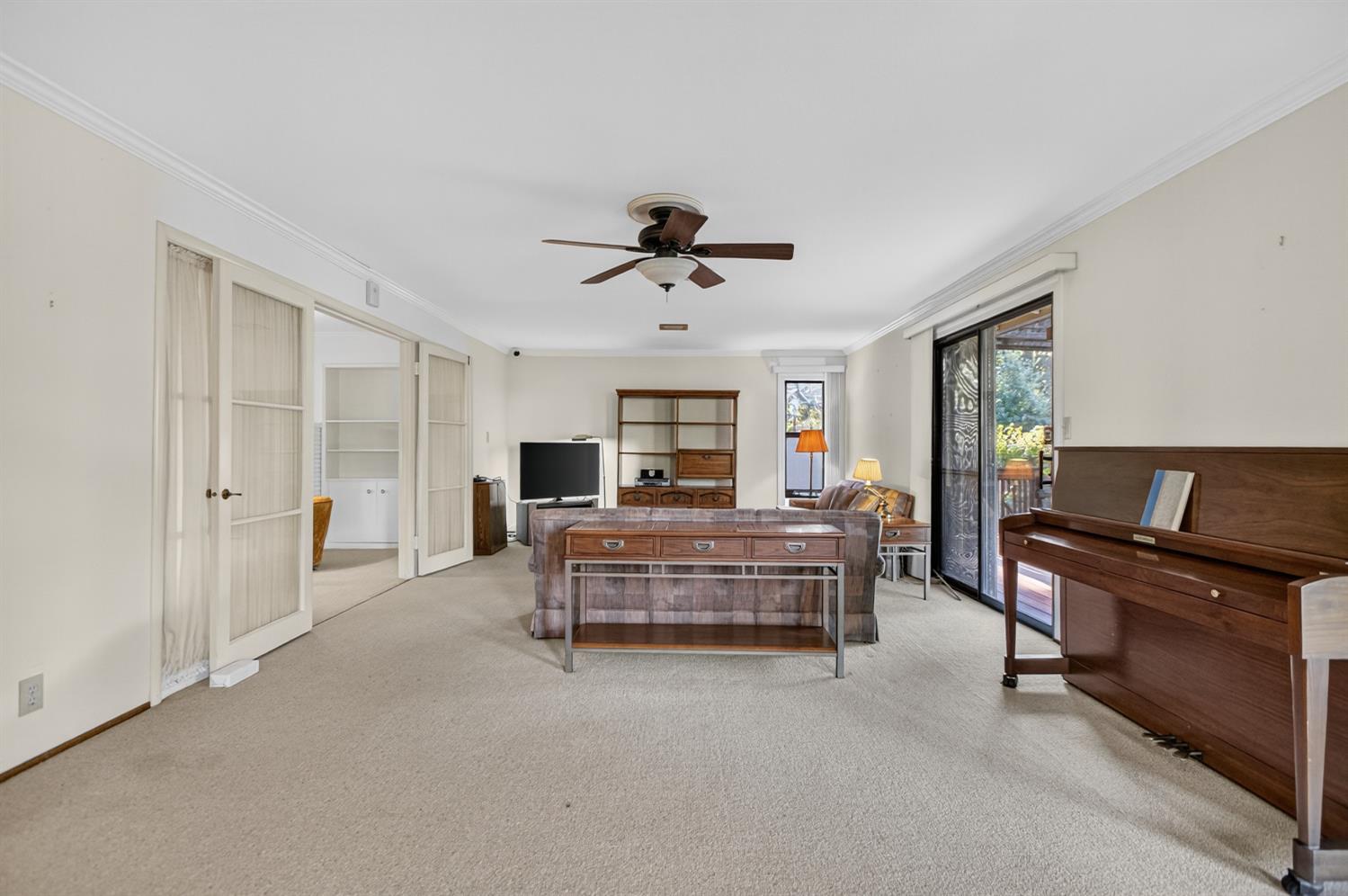 2205 DAVIS Road