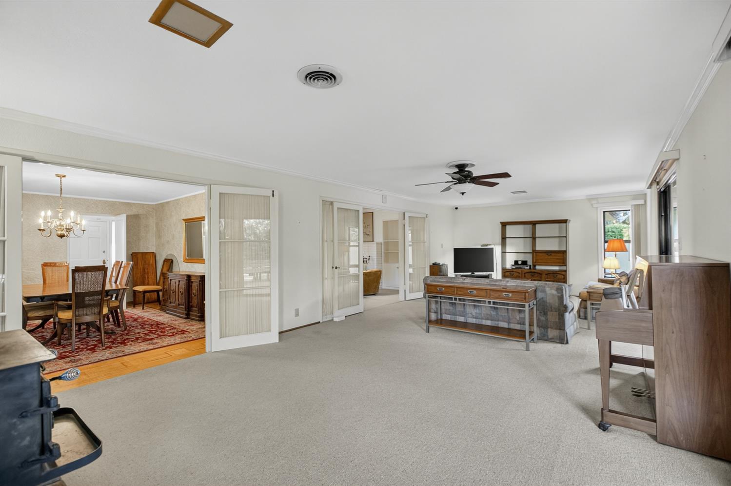 2205 DAVIS Road