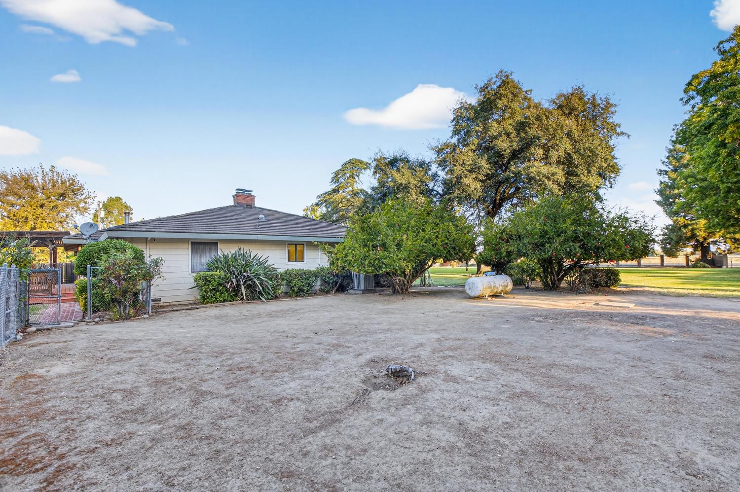 2205 DAVIS Road