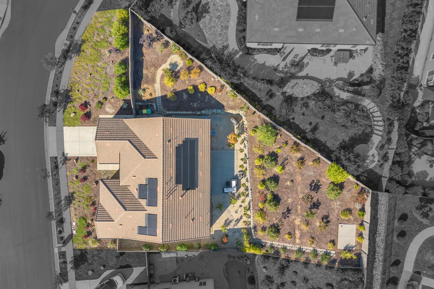 5076 Trailside Drive