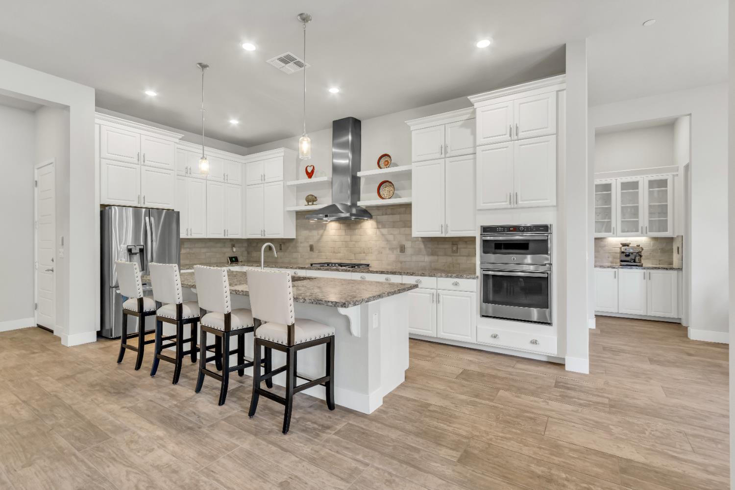 5076 Trailside Drive