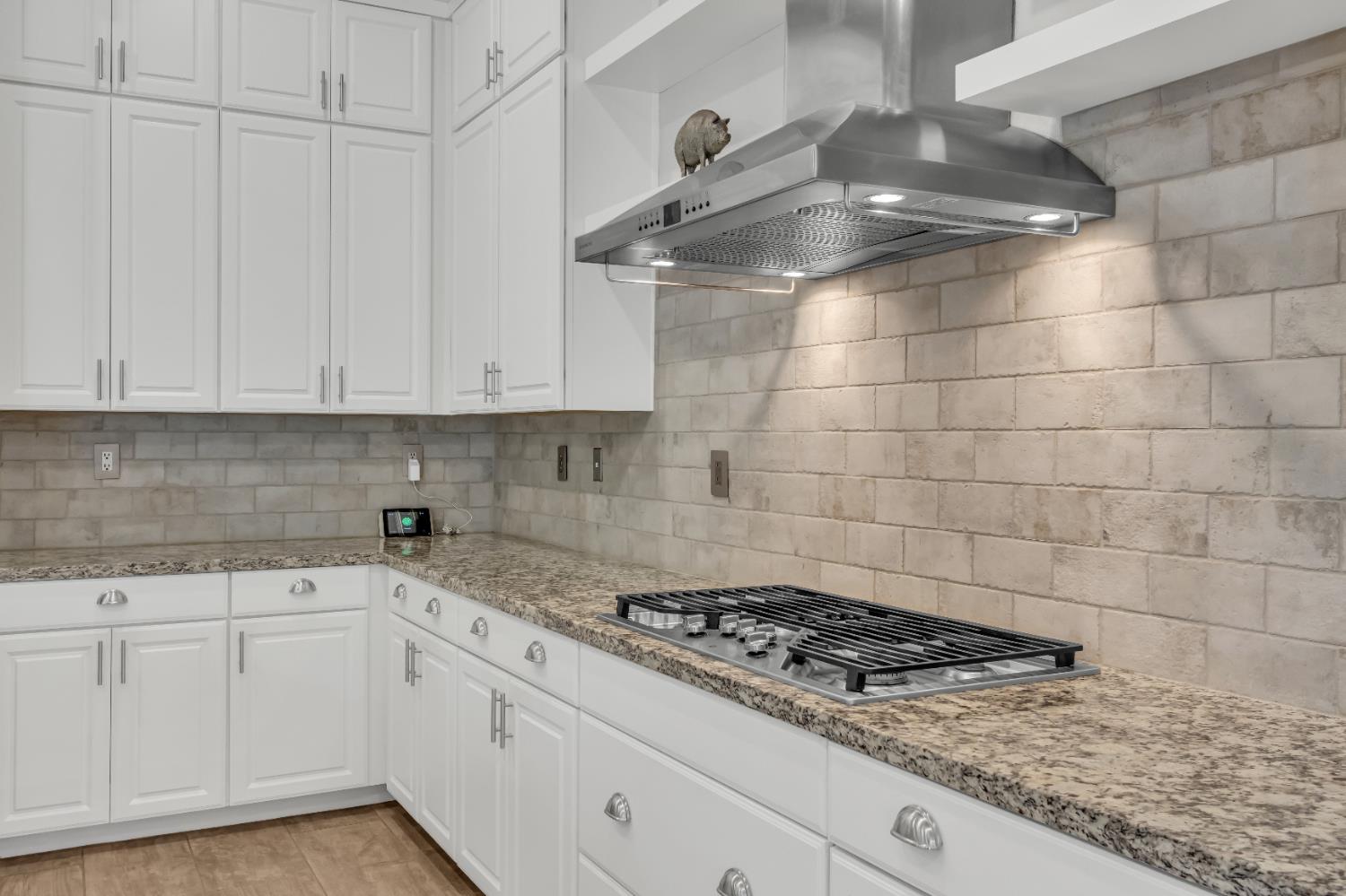 5076 Trailside Drive