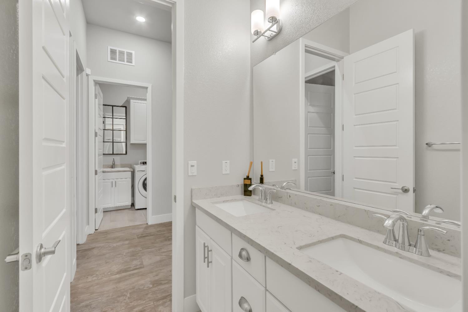 5076 Trailside Drive