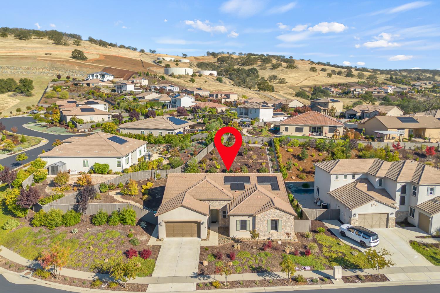 5076 Trailside Drive