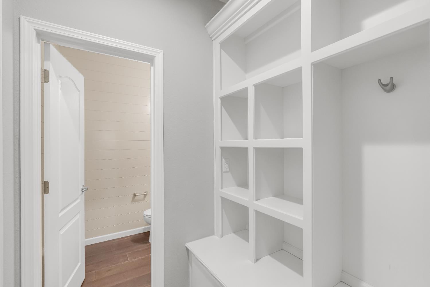 9701 Allen Ranch Way