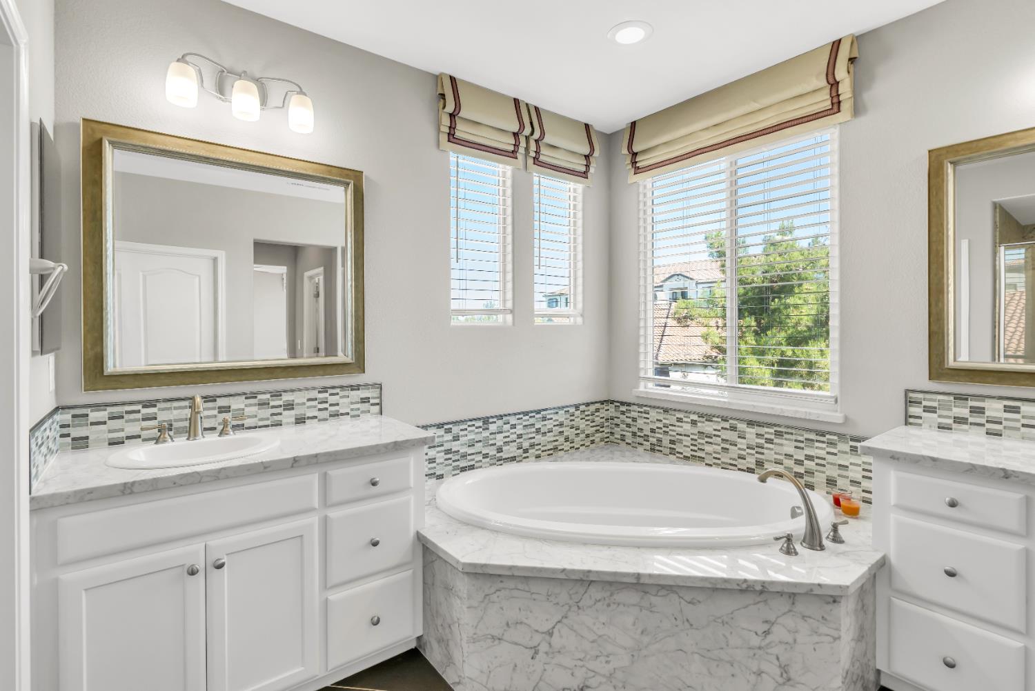 9701 Allen Ranch Way