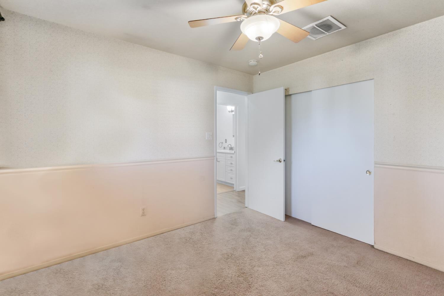 9018 El Oro Plaza Drive