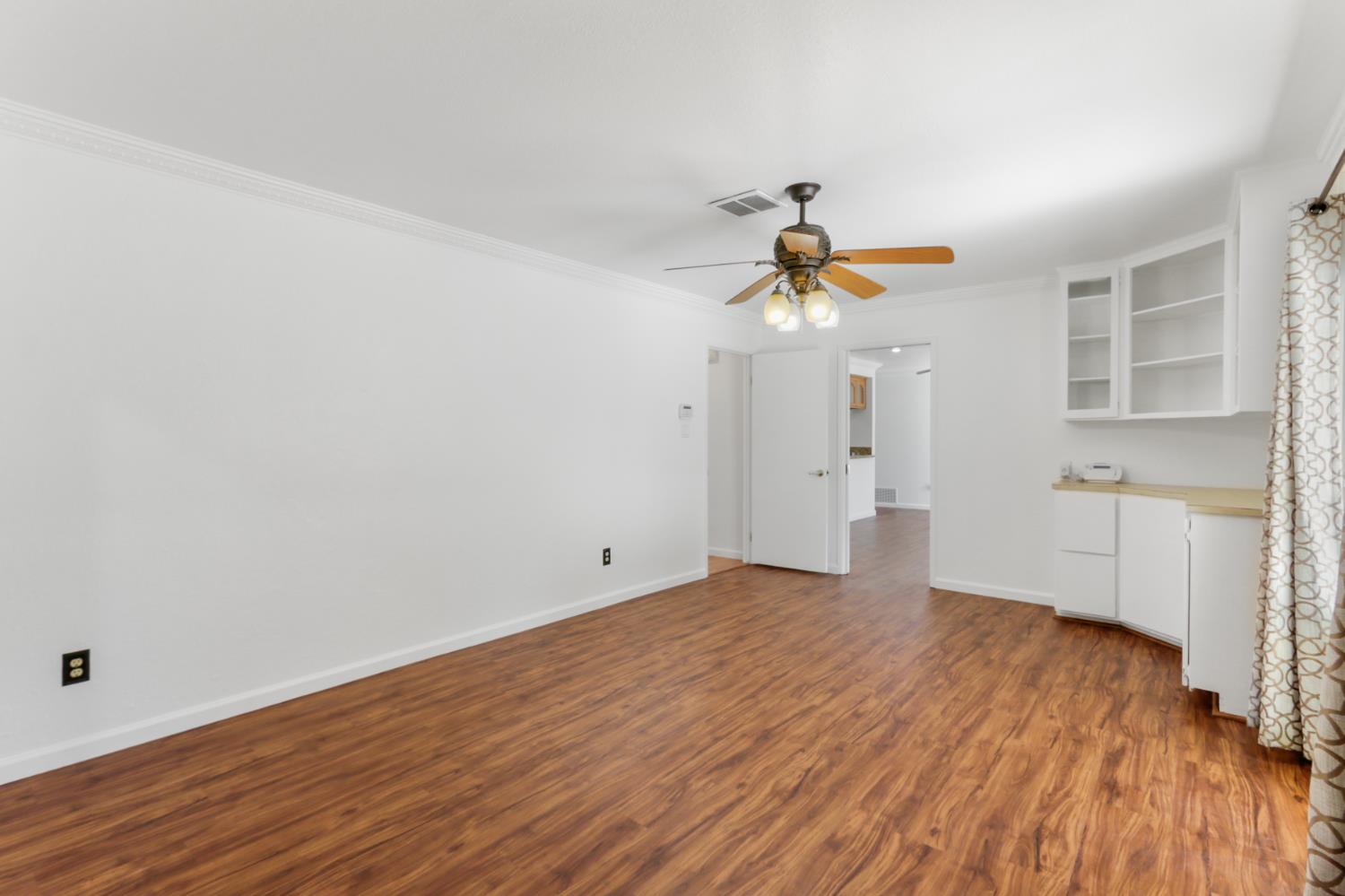 9018 El Oro Plaza Drive