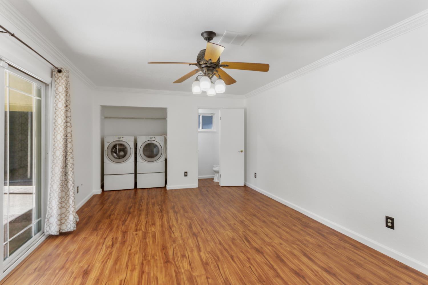 9018 El Oro Plaza Drive