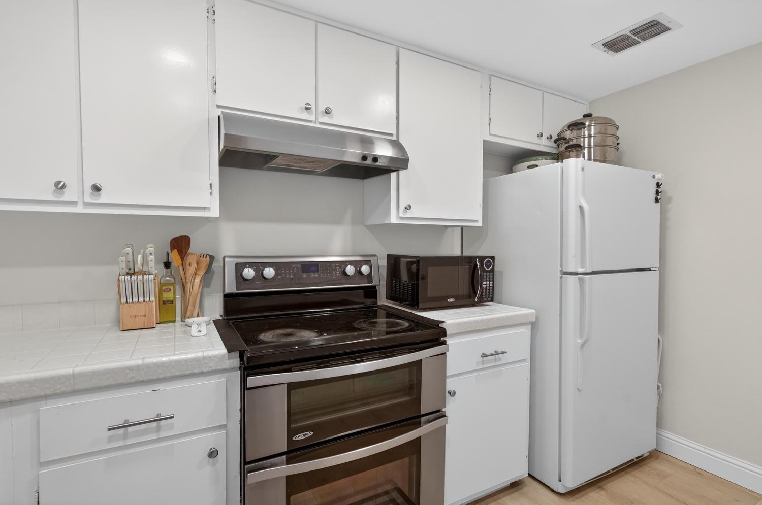 1977 Benita Drive 1
