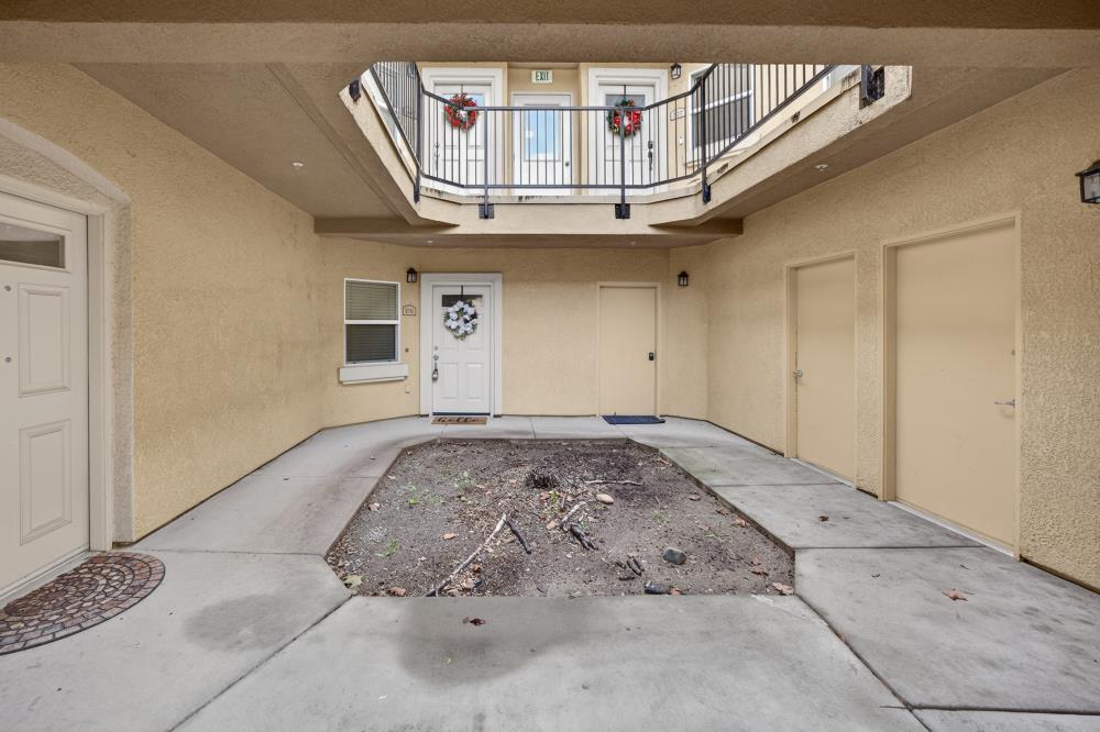 1900 Danbrook Drive 516