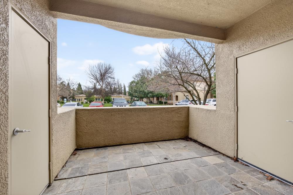 1900 Danbrook Drive 516